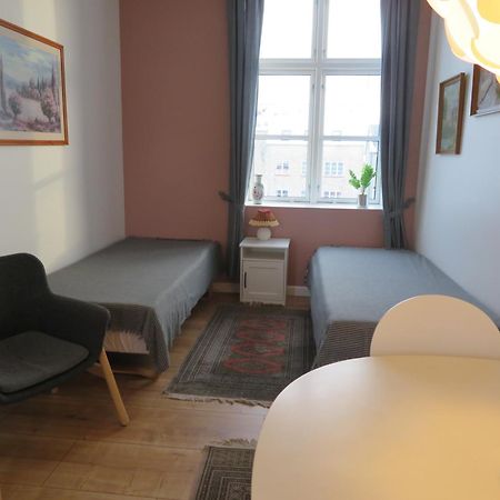 Den Lille Skole - Ferie Pa Aero I Marstal By - Vaerelser 호텔 외부 사진